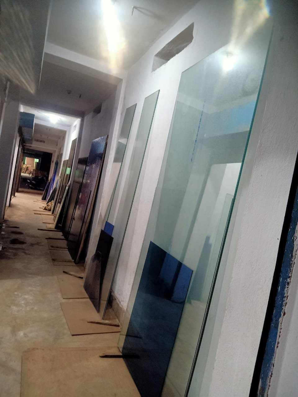 Best Glass Dealer in Kathal More Ranchi 8210263760 Shadaf Glass