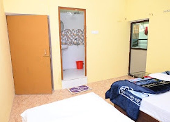 Praneeta Guest House Assi Ghat Varanasi 8949519583