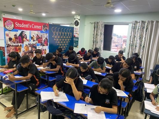 Best JEE Main Advance Coaching in Boreya Road Ranchi 7368803901